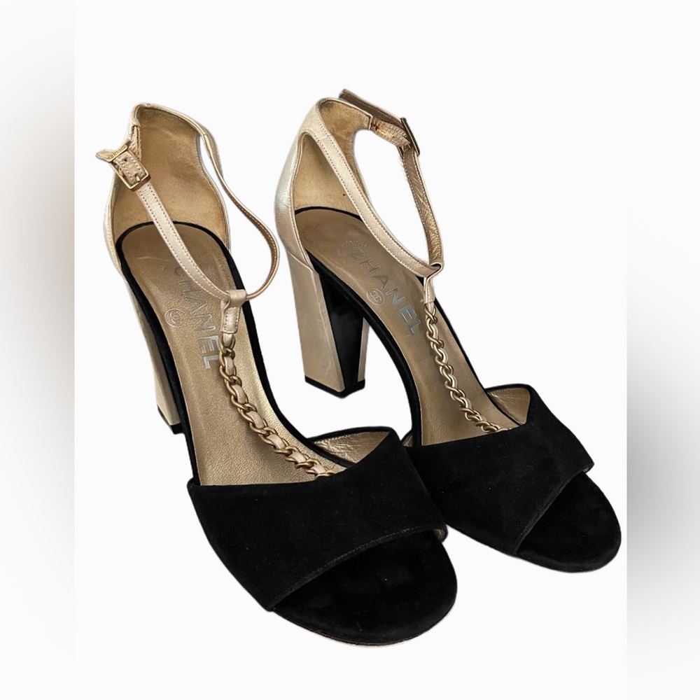 ❌SOLD❌Vintage Chanel Black/Beige Chain-link T-Strap Sandals Size EU 37 - Picture 1 of 16